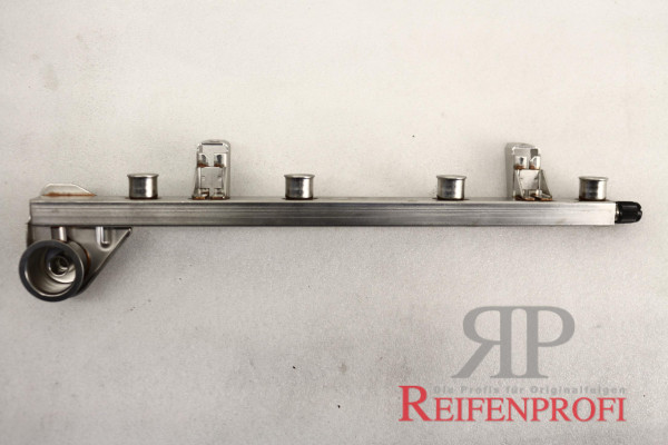 Original Opel Astra G Verteilerrohr Düsenstock Einspritzventil 90573801 NEU MT285*