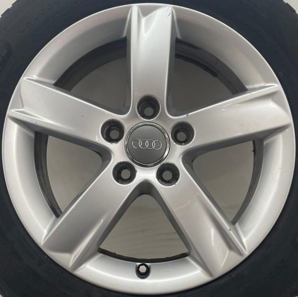 Original Audi A3 8P 16 Zoll Felgen Satz 6x16 ET50 8P0601025 Felgen Satz 343-C