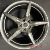 Original Ferrari 488 Grigio Corsa 20 Zoll Einzelfelge 307422 9x20 ET44,7 Vorderachse 302-A