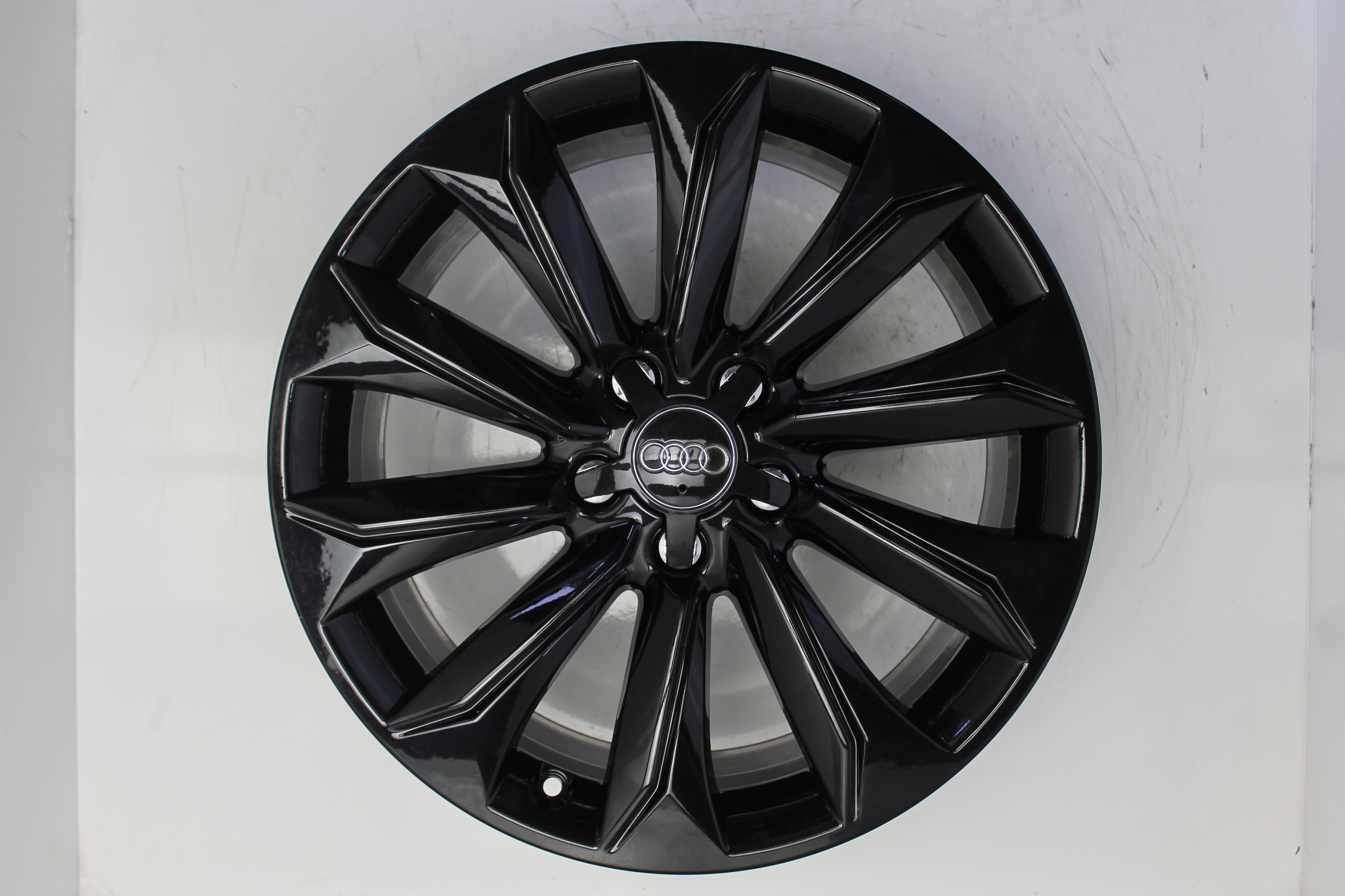 Audi A4 B8 18 Zoll Felgen Original Original Audi A4 8K B8 18 Zoll Allroad Felgensatz 8K9601025A Schwarz