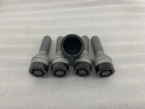 4x Radschrauben Felgenschloss M12x1,5 Kegel Länge 33