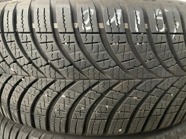Goodyear Vector 4 Season 205/55 R17 95V Allwetterreifen DOT 2021 5,5mm