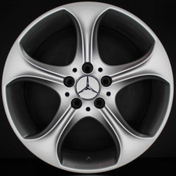 Original Mercedes Benz C-Klasse W205 A2054010600 18 Zoll Felgen Satz 7,5x18 ET44