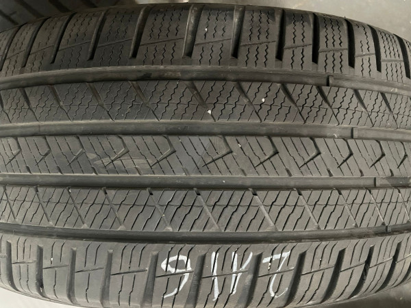 Vredestein Quatrac 235/45 R20 100W Winterreifen DOT 2021 6mm NZ