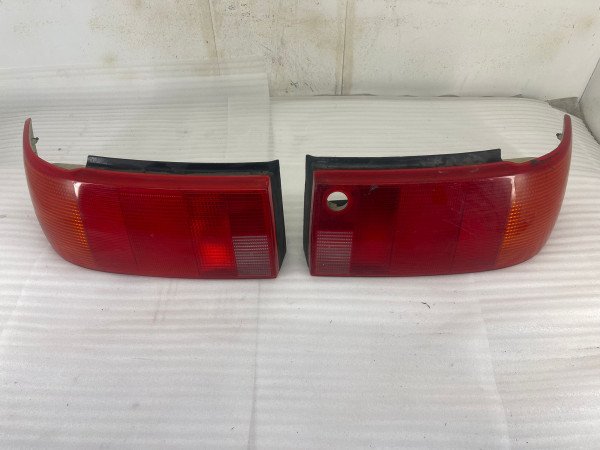 Original Audi Coupe B3 80 90 Typ 89 S2 Quattro Rückleuchten links rechts 895945096B 895945096 gebr.