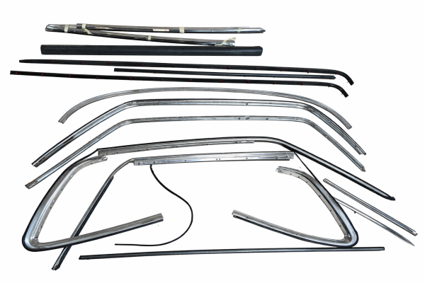 Original Mercedes W123 280 C123 Coupe diverse Chromleisten Leisten gebraucht MT1097