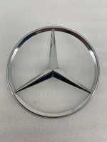 Original Mercedes-Benz W123 Emblem-Abzeichen hinten A1267580058 gebraucht MT1140