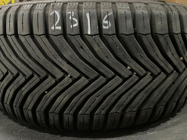 Michelin CrossClimate 2 SUV 225/45 R19 96W Ganzjahresreifen DOT 2023 5mm 320-A