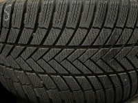 Bridgestone Blizzak LM005 255/40 R18 99V Winterreifen DOT 2020 4,0-4,5mm 307-A
