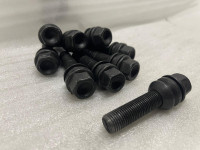 1x Radschrauben M14x1,5 Kugel Kugelbund Silber passend auf Diverse Felgen Porsche Audi Q7 SW19 L48