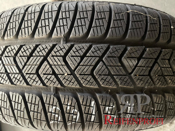 Pirelli Scorpion Winter 225/55 R19 99H Winterreifen DOT 2019 6,5mm 305-B*