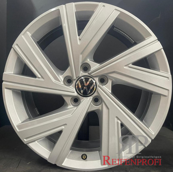 Original VW Golf 8 Bergamo 18 Zoll Felgen 7,5x18 ET51 5H0601025M 5H0601025AB 5H0601025AE 350-A