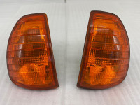 Original Mercedes W123 280 C123 Coupe Blinker vorne rechts links 32739R6 gebraucht MT1098