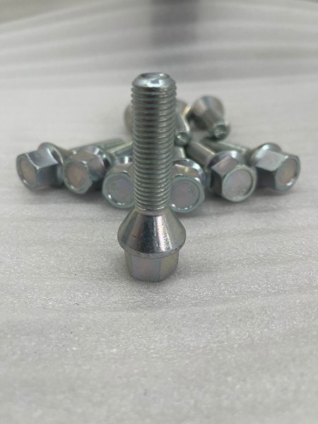 10x Radschrauben M12x1,5 Kegel Kegelbund Chrom passend auf Diverse Felgen SW17 L39