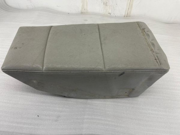 Original BMW 8er E31 Armlehne 1940900 hinten gebraucht MT945