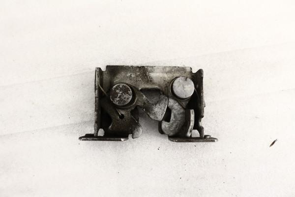 Original BMW 1er 3er Motorhabenschloss Haubenschloss 51237115229 gebraucht MT851