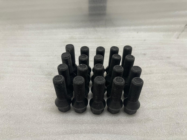 20x Radschrauben M14x1,25x36 Kugel Kugelbund BMW Mini Toyota Supra Black SW17 L36