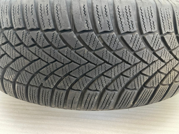 Bridgestone Blizzak LM005 215/60 R17 96H Winterreifen DOT 2023 6,5mm S38