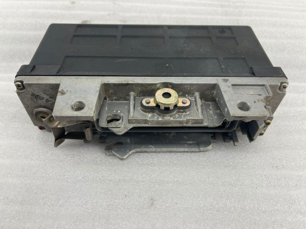 Original Mercedes W124 W201 ABS Steuergerät 0055452132 gebraucht Bosch MT1010