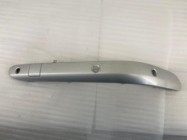 Original Mercedes C-Klasse Zierleiste Stoßstange vorne rechts A2038851821 A2038850626 gebraucht MT11