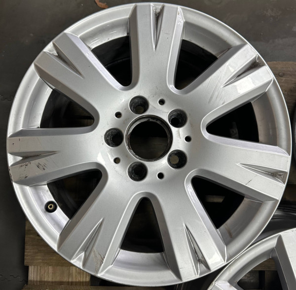 16 Zoll Original Mercedes C-Klasse W204 Felgen Satz A2044012602 7x16 ET43 291-A
