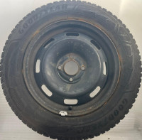 Original Citroen C3 15 Zolll Winterräder 2GAV6NC FR0418 6x15 ET26 Winterräder 195/65 R15 91T 363-C