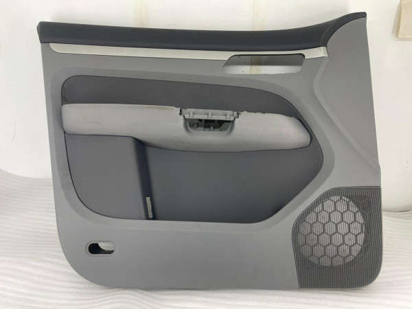 Original VW Touran Türverkeidung Fahrerseite 1T1867011AB WHF gebr. FA3844