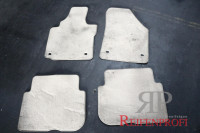 Original VW Touran 1T1863011A Fußbodenbelag Fußmatte MT305*