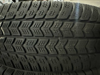Semperit VAn-GRIP 215/65 R16 X 109/107R Winterreifen DOT 2013 4mm 308-A