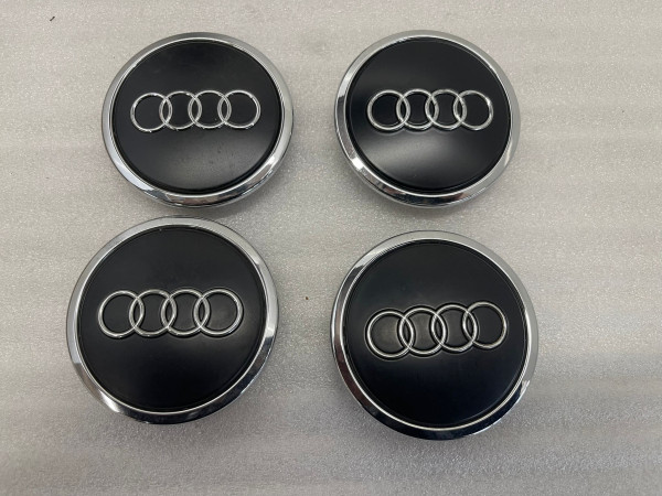 Original Audi Nabendeckel 8T0601170A Felgenkappen Schwarz matt lackiert gebraucht 3B