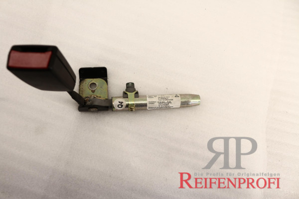 Original Mercedes C-Klasse W203 Gurtschloss Hinten Links 3002395181 gebraucht MT783