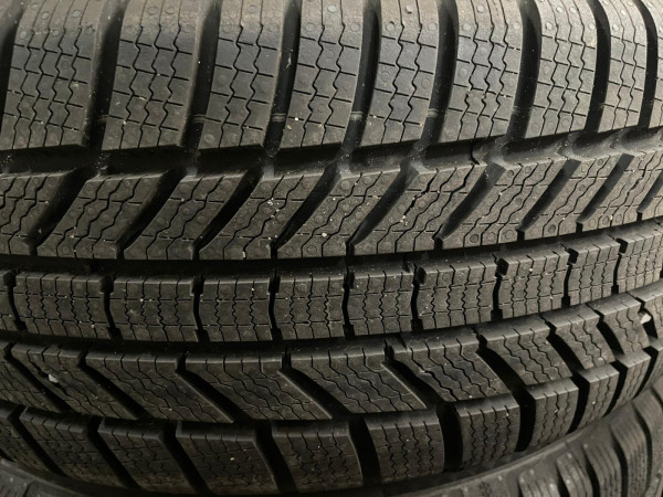 Continental Winter Contact TS870P 215/55 R17 94H Winterreifen DOT25 WIE NEU