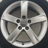 Original Audi A3 8P 16 Zoll Felgen Satz 6x16 ET50 8P0601025C Felgen Satz 343-C