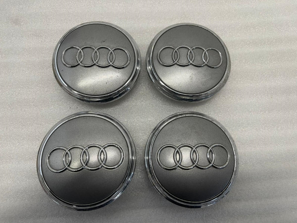 Original Audi Nabendeckel 4L0601170 Felgenkappen gebraucht 4 Stück / 1 Satz