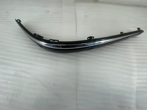 Original Mercedes W211 E-Klasse A2118850026 744 Leiste Abdeckung vorne rechts PDC MT1165
