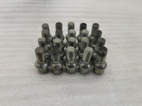 20x Radschrauben M14x1,5 Kugel Kugelbund Original Audi VW Seat Skoda SW17 L28