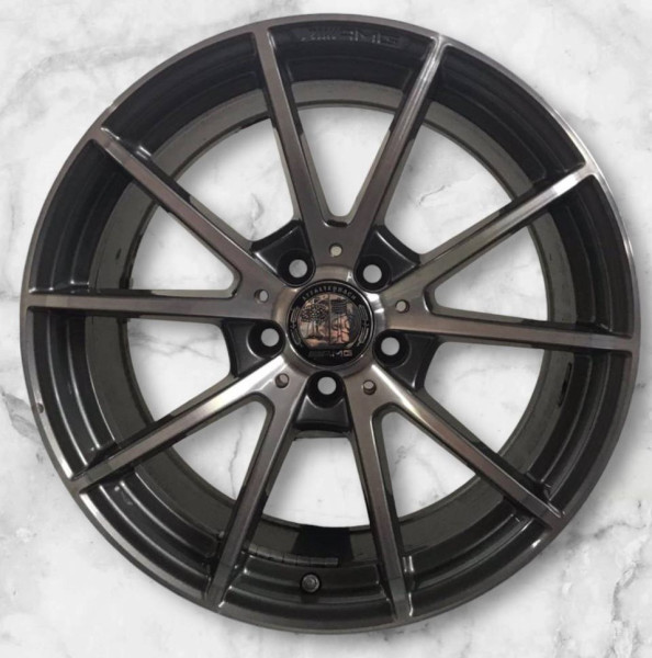 Original Mercedes C63 AMG S205 W205 18 Zoll Felgensatz A2054011500 A2054011600 8,5x18 9,5x18