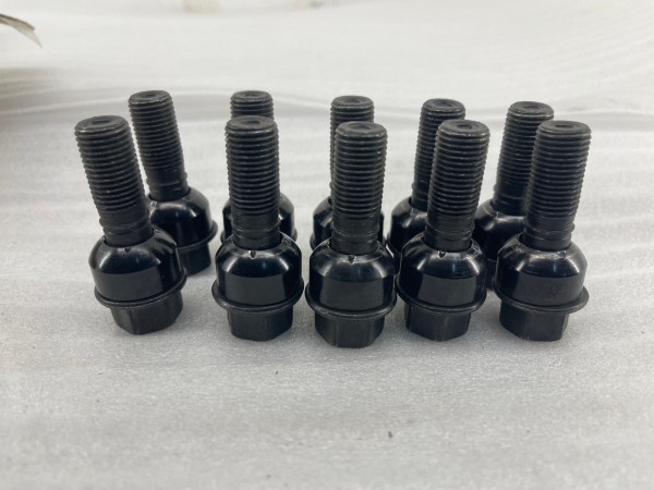 1x Radschraube M14x1,5 Porsche 996 997 Boxter & Cayman Kopf 35mm