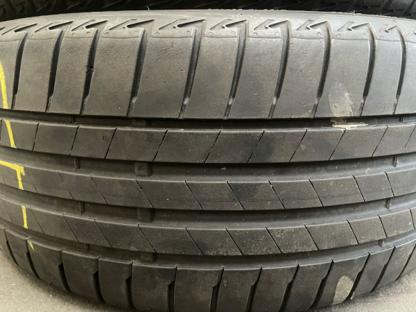 Bridgestone Turanza T005 225/40 R19 93W MO Sommerreifen DOT 2021 5mm geflickt 319-A