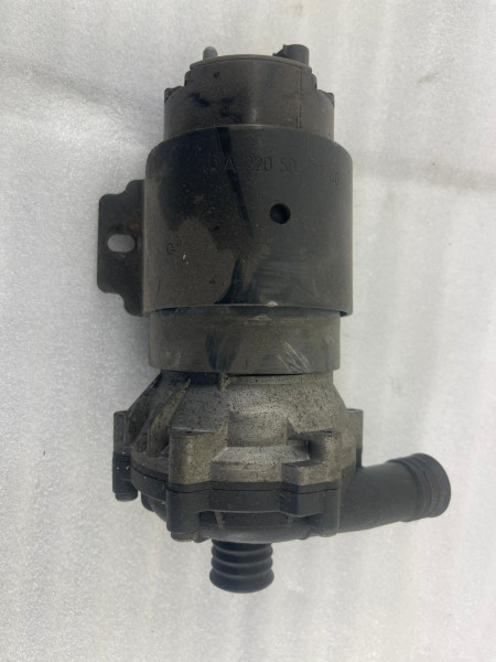 Mercedes BOSCH Kühlmittelpumpe PCA 12V 03920220003 gebraucht MT1111